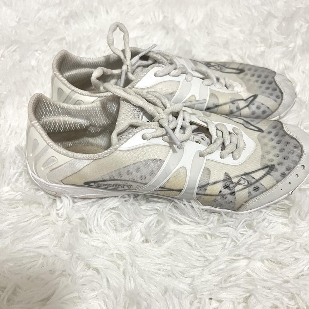 nfinity vengeance cheer shoes in amazing condition Depop