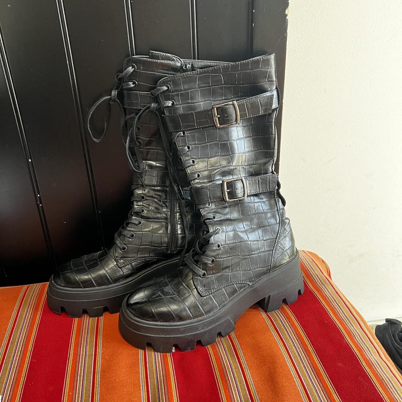 NWOT SIZE faux leather knee high boots with