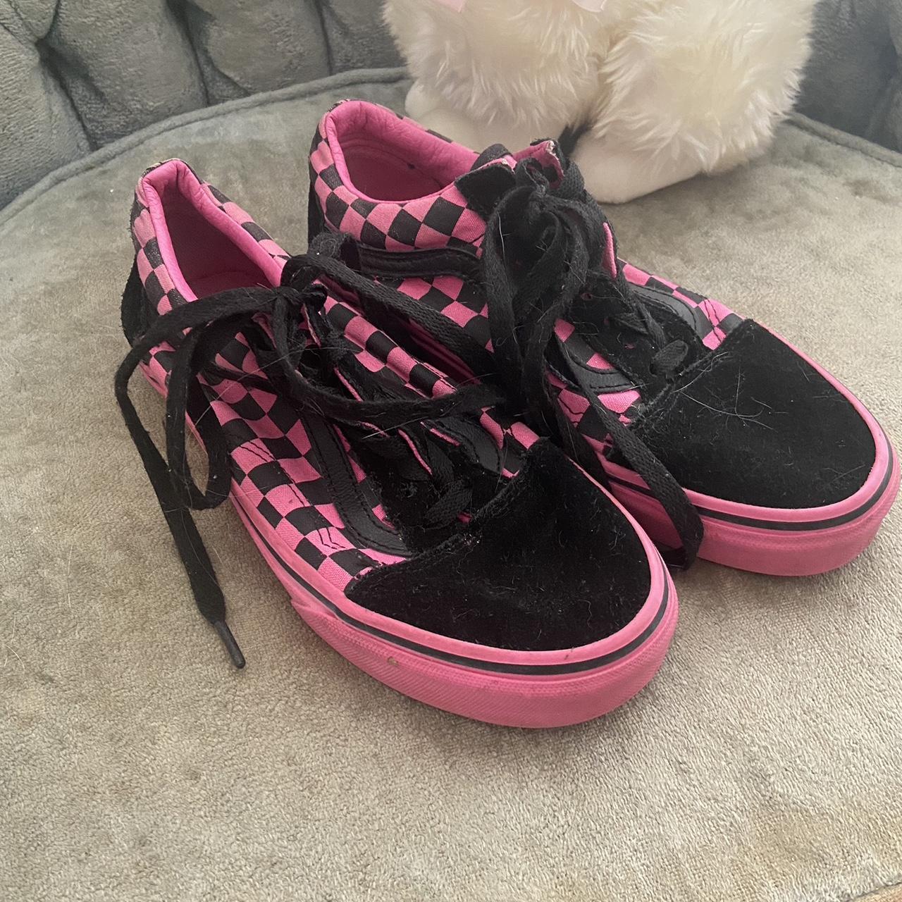 Vans pink and black checkerboard sale