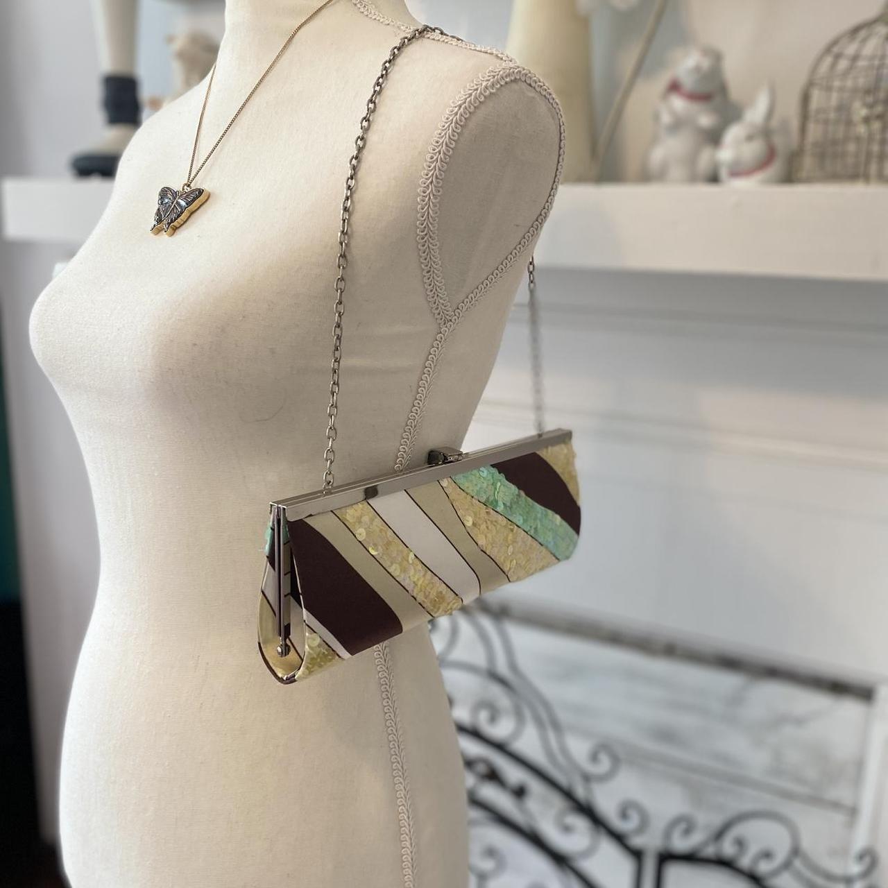 item listed by sopella