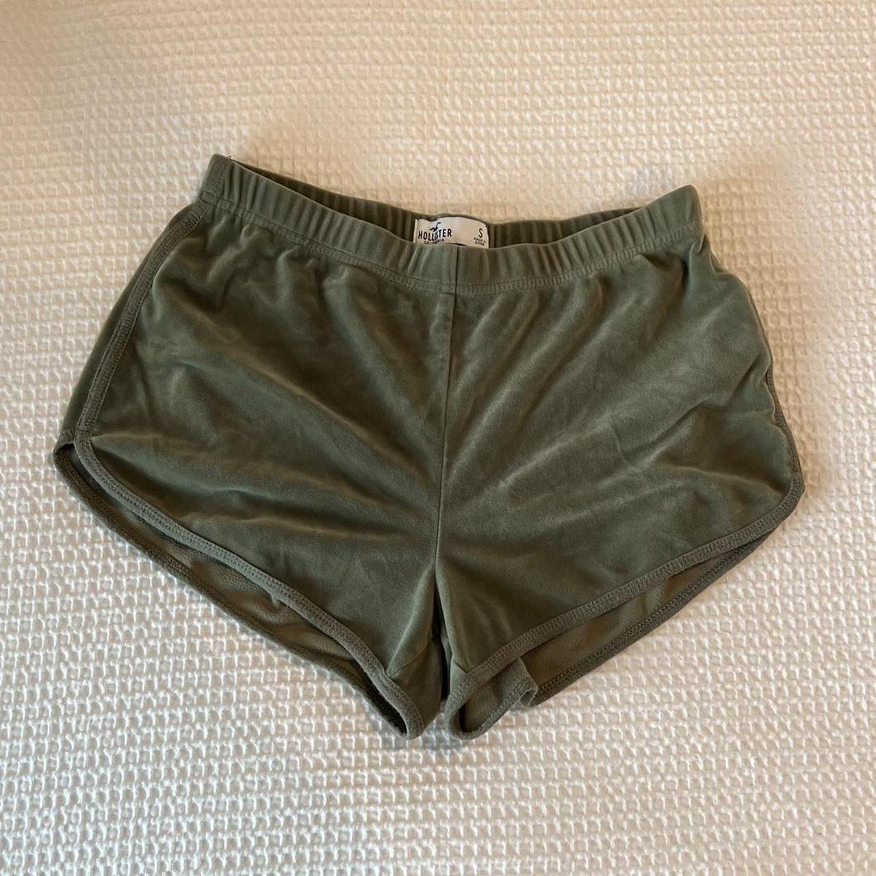 Hollister 2025 velvet shorts