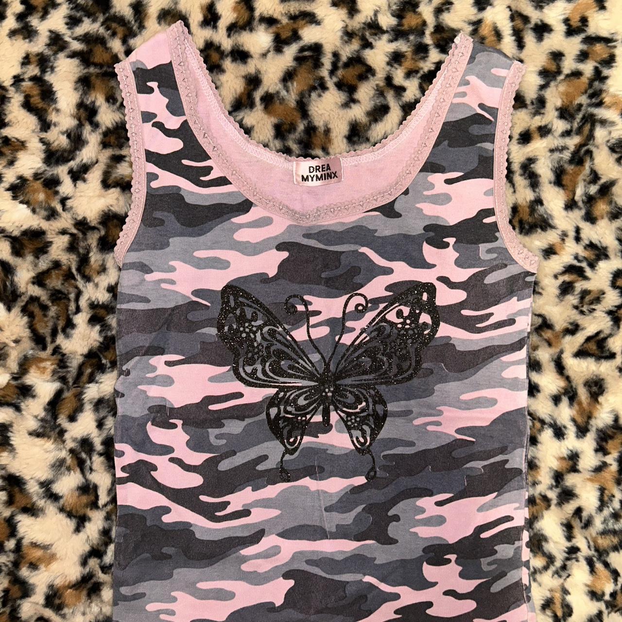 item listed by aliyahlostinthelabyrinth