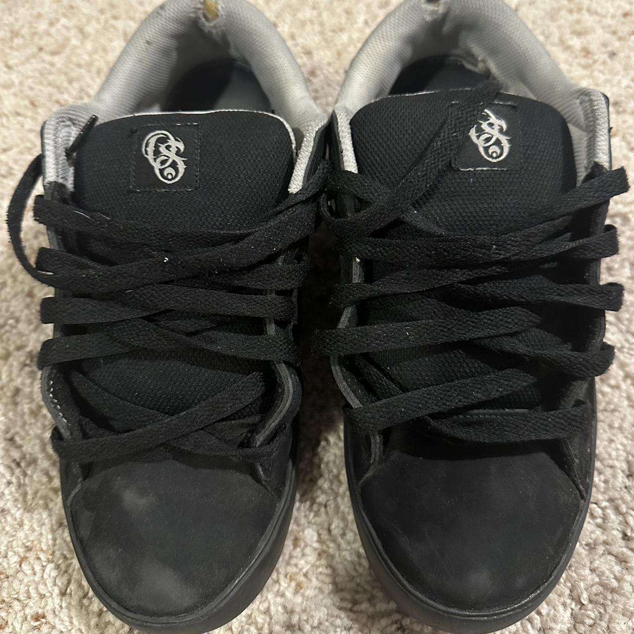 Men's Black and White Trainers Depop