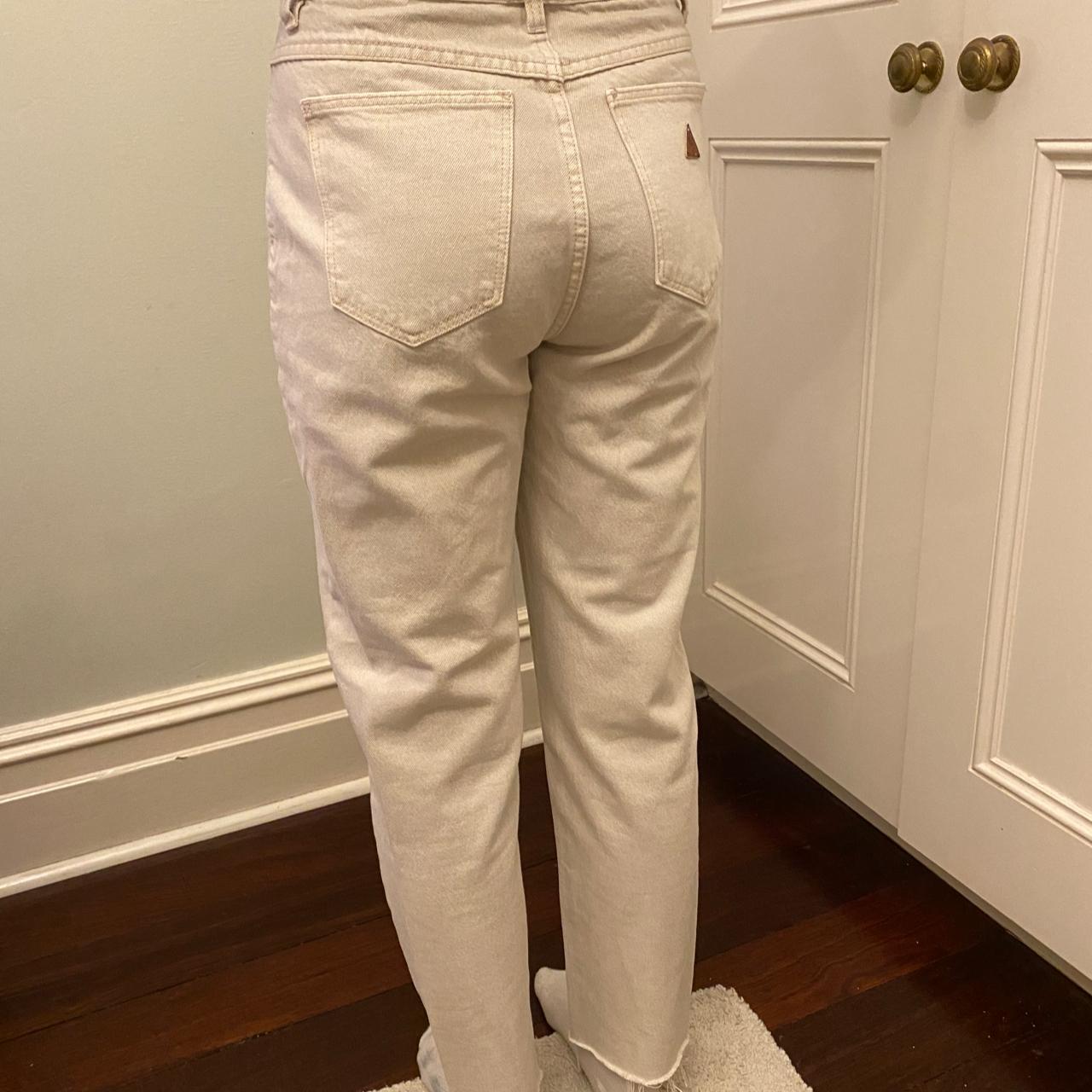 Women's Cream Jeans Depop