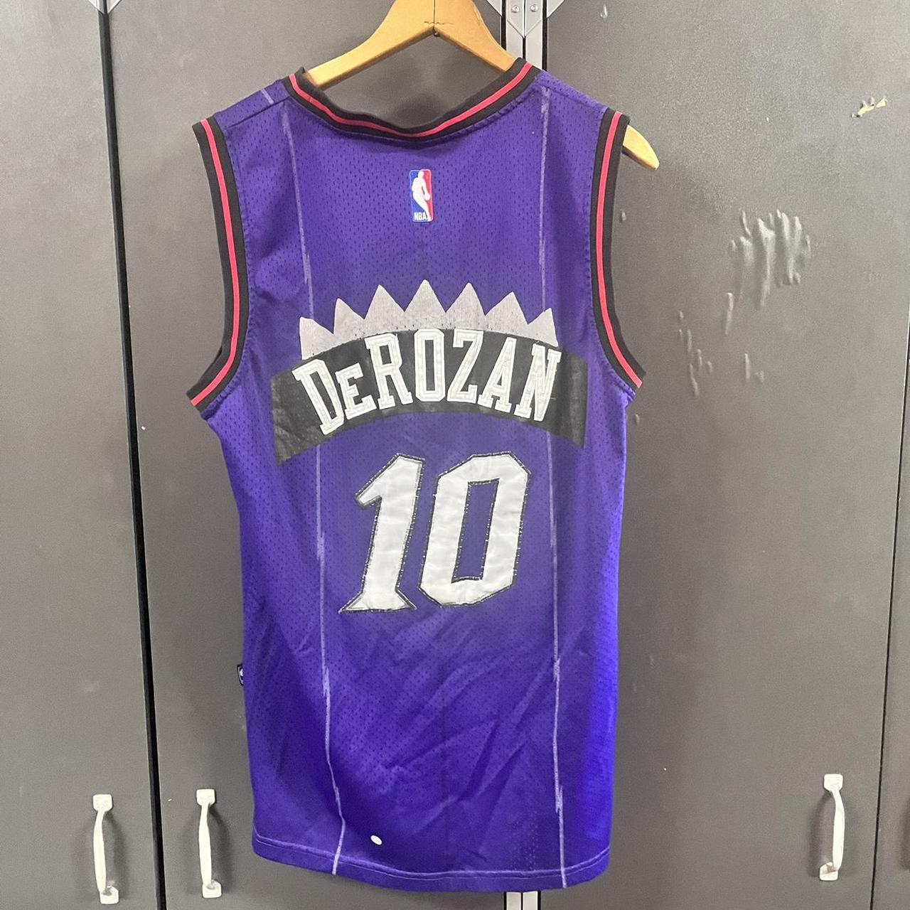 Vintage Demar Derozan Raptors Jersey Size M Fits a. Depop