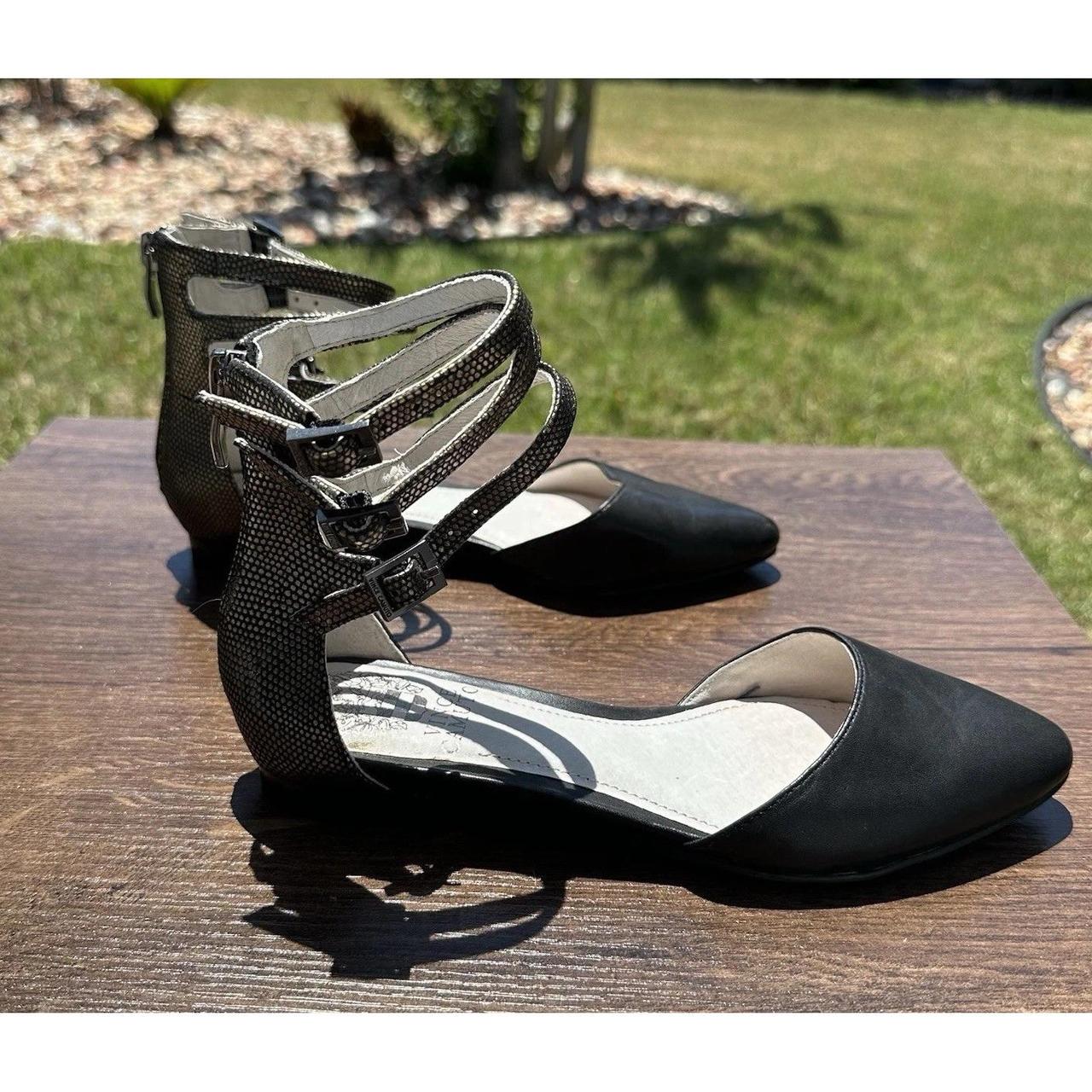 item listed by tac_thrifting