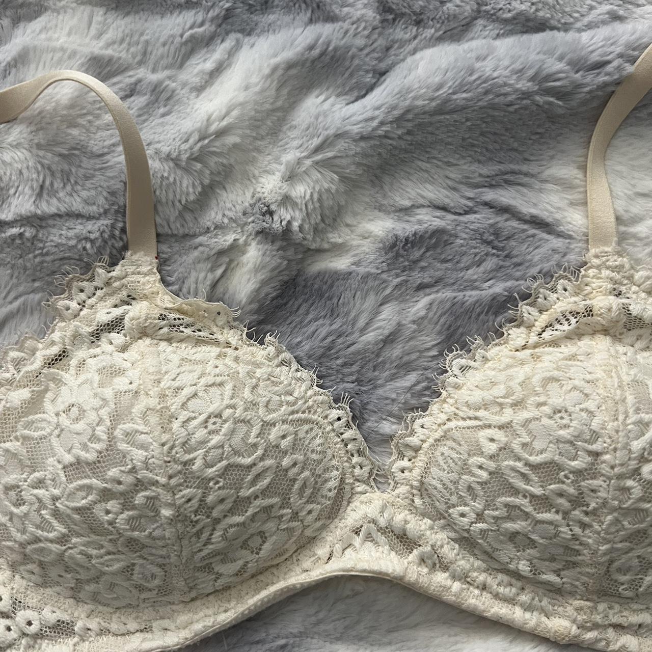 super cute white/off white lace bralette from aerie - Depop
