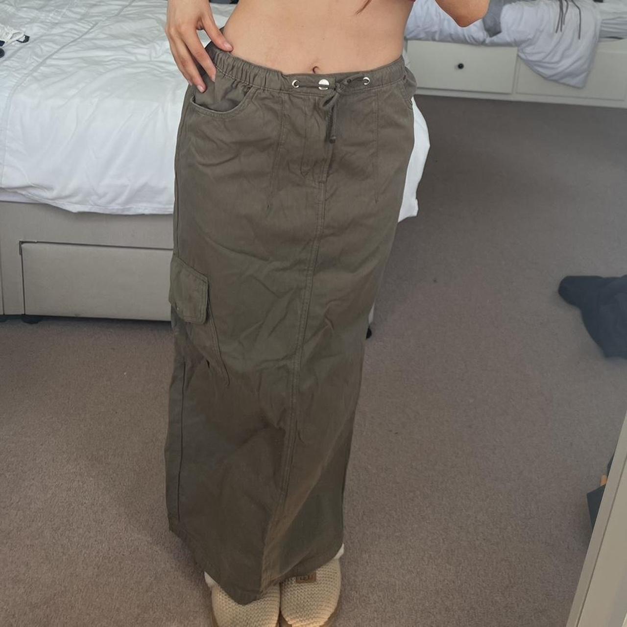 Khaki cargo maxi skirt. Tie waist. Perfect condition - Depop