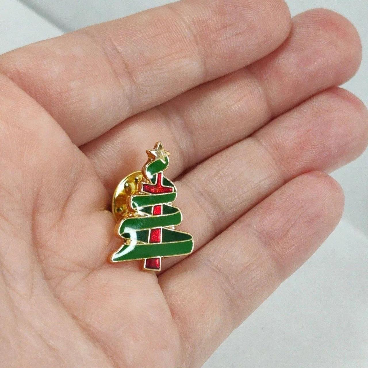 Source Unknown Women's Brooch - Green/Red – Note … - image 4