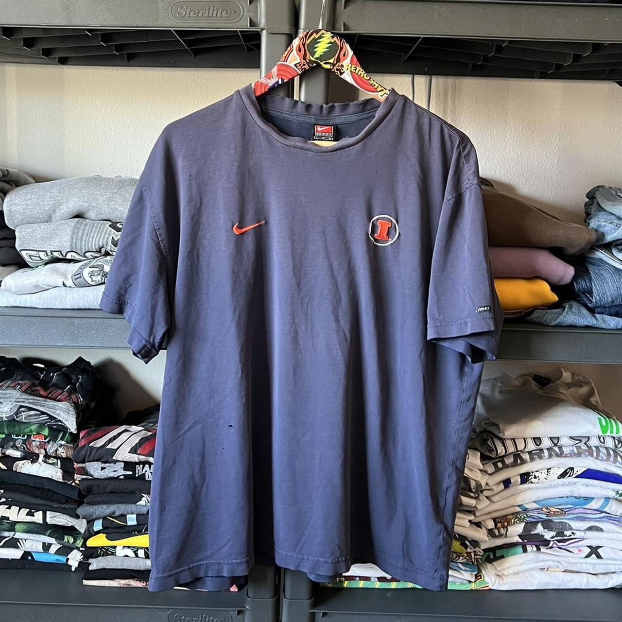 Fighting Illini Nike Dry Fit Vintage Tee Y2K sz L - Depop