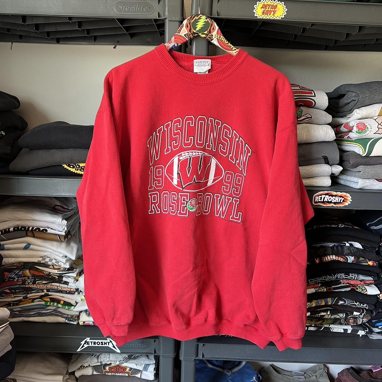 Wisconsin Badgers Sweatshirt SZ XL - Depop