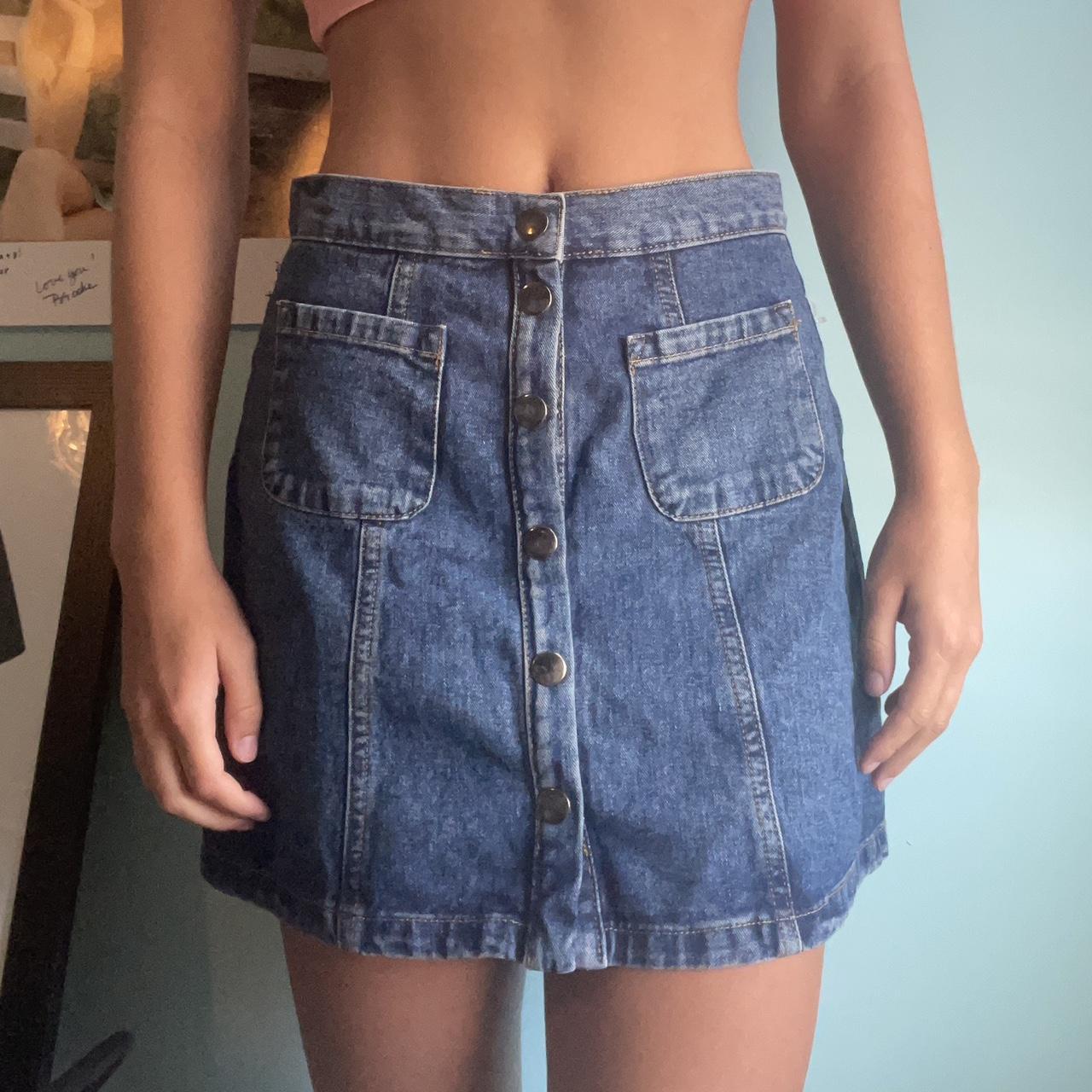 size small UO denim skirt Missing one button clasp - Depop