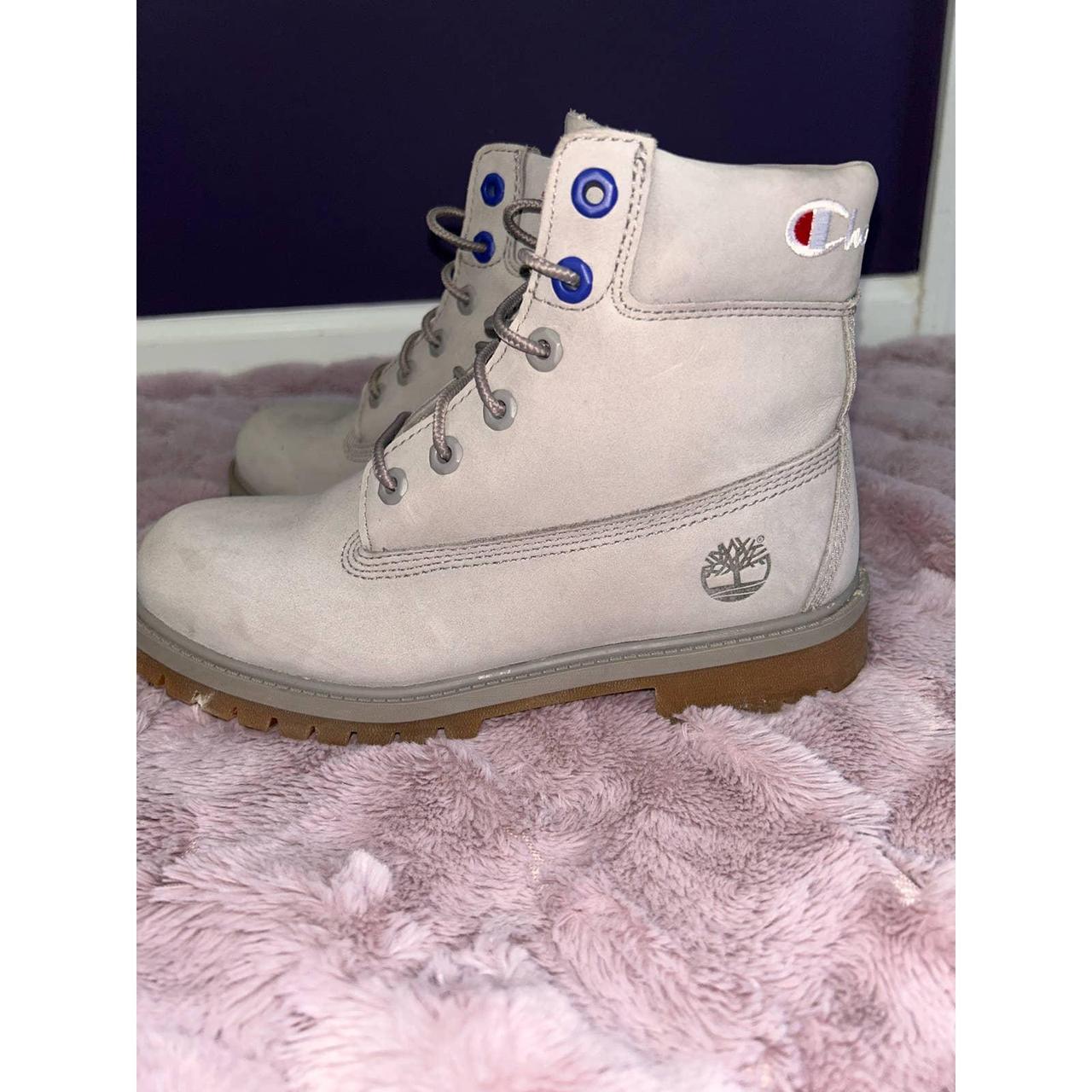 Grey shops champion timberland boots