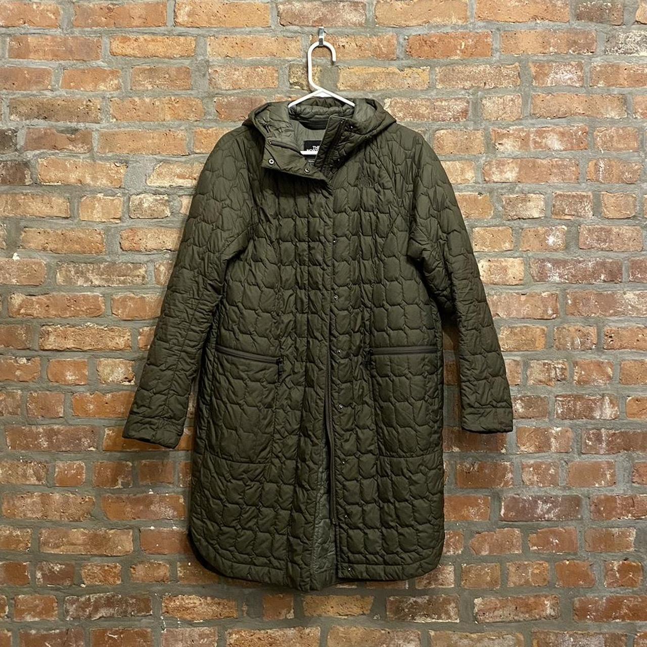 North Face long quilted coat. Army green, with... - Depop