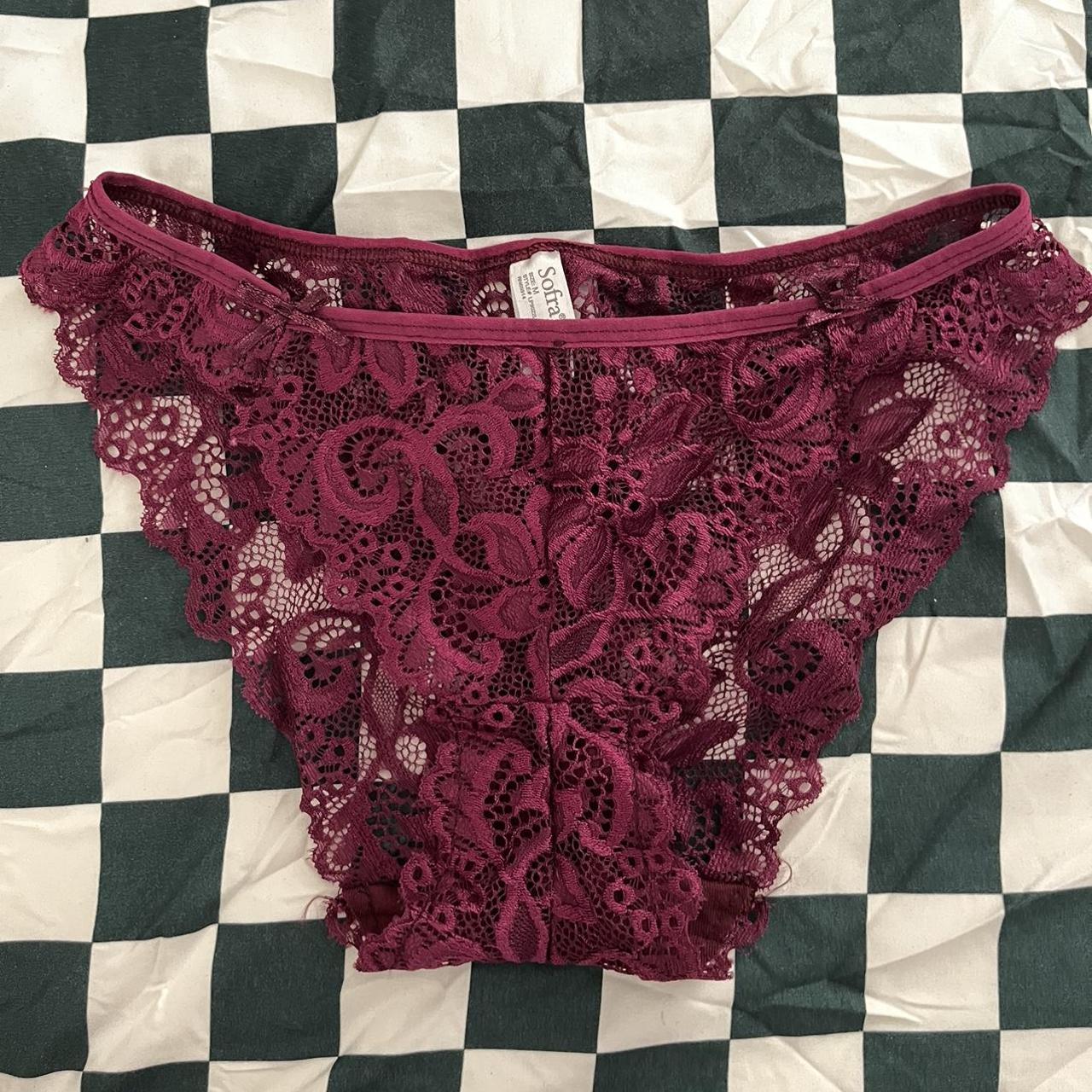item listed by skinbluez