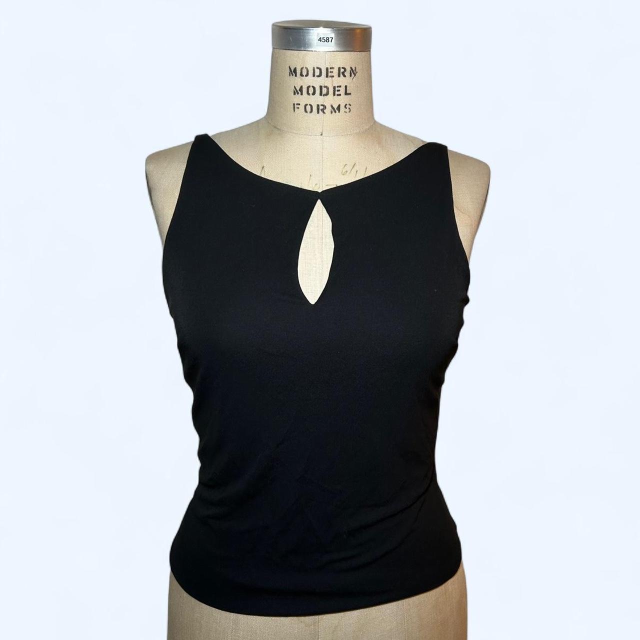 item listed by nonewshowroom