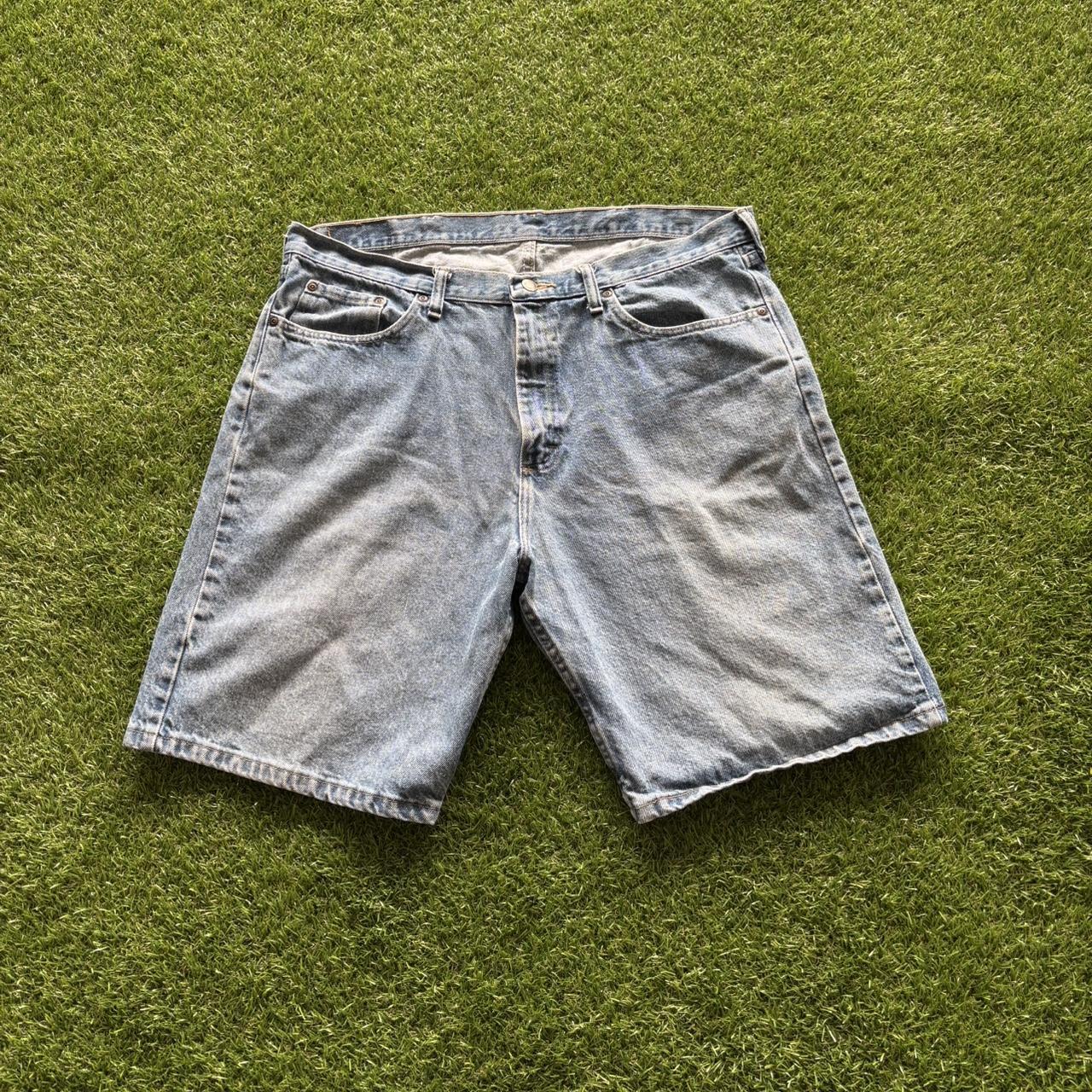 item listed by tsthr1fts
