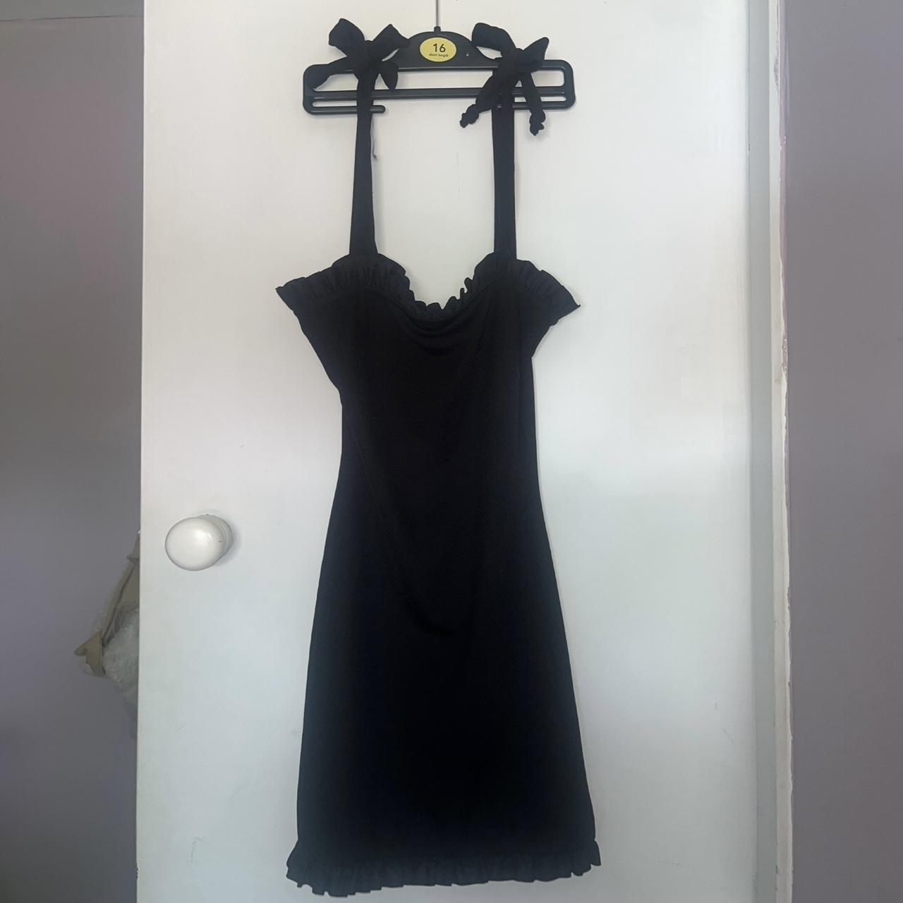 boohoo black tie dress