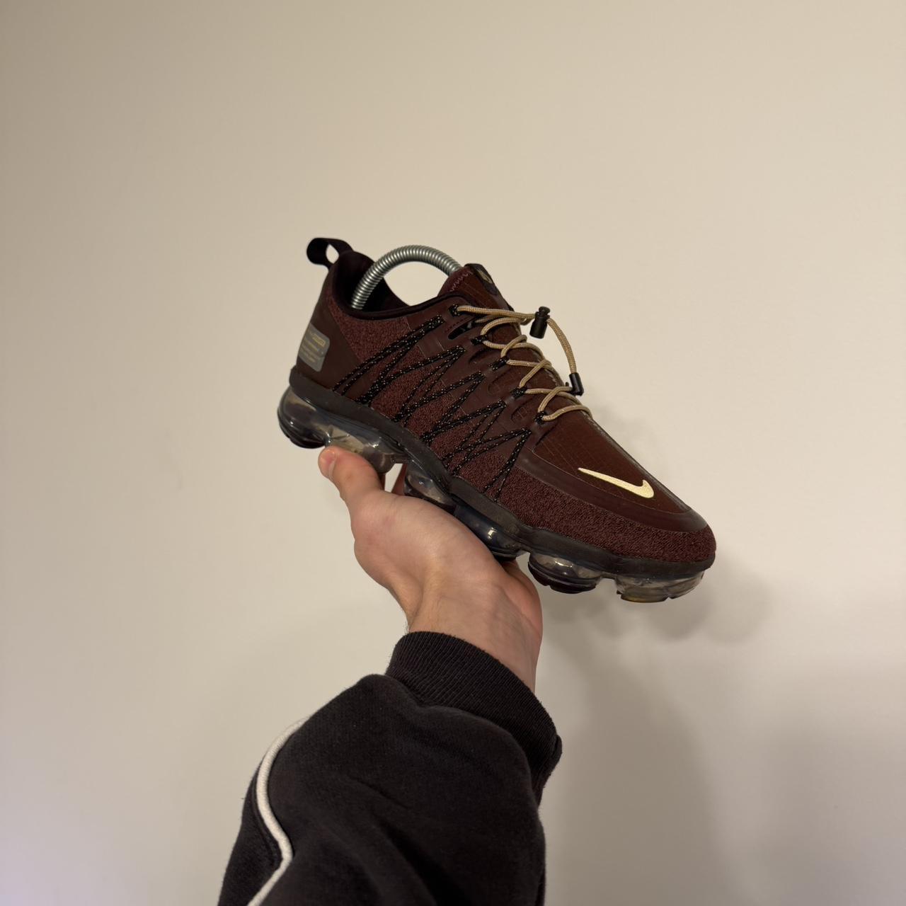 nike air vapormax run utility burgundy crush women's shoe