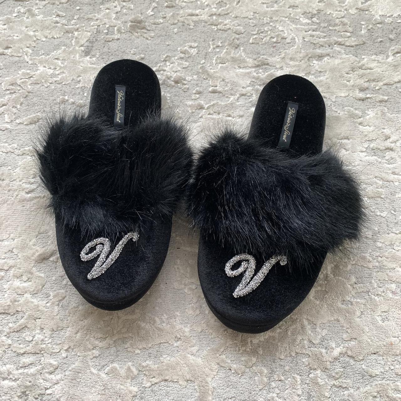 Victoria secret fluffy slides hot sale