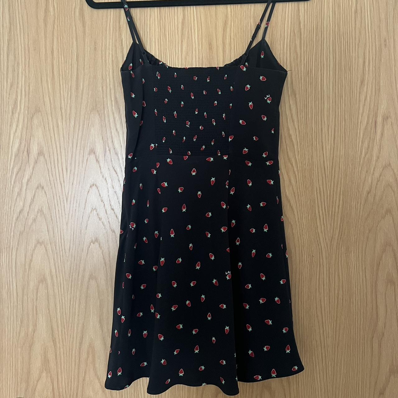 Réalisation Par Inez selling Dress in Black Strawberry