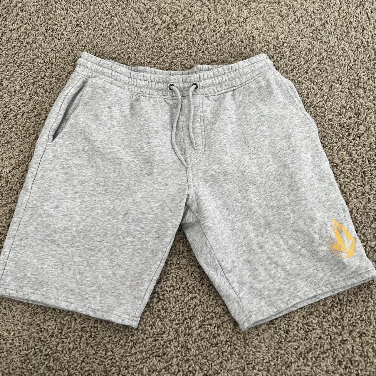 Volcom Men's Shorts - Grey - M – Volcom grey and … - image 1