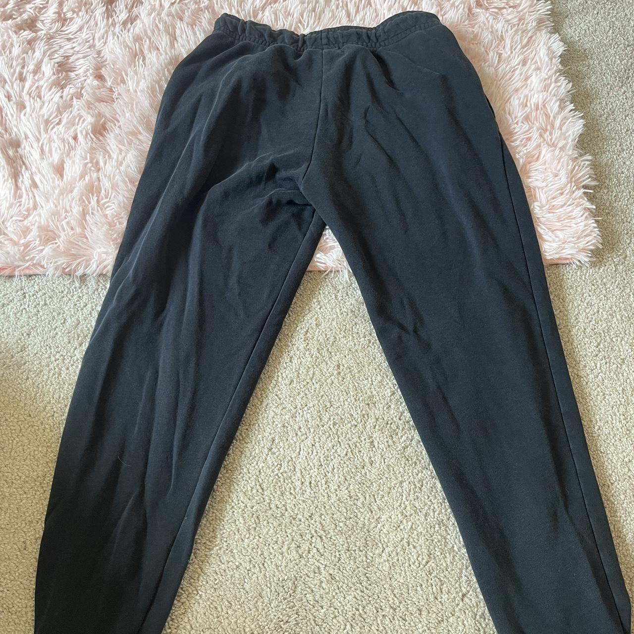 womens black nike jogging suit