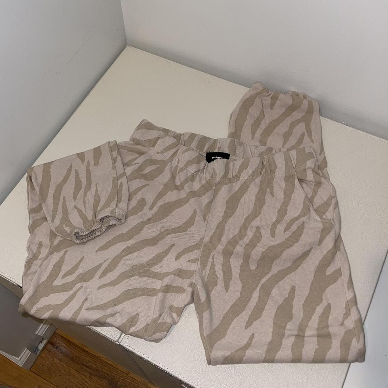 Monrow best sale tiger sweatpants