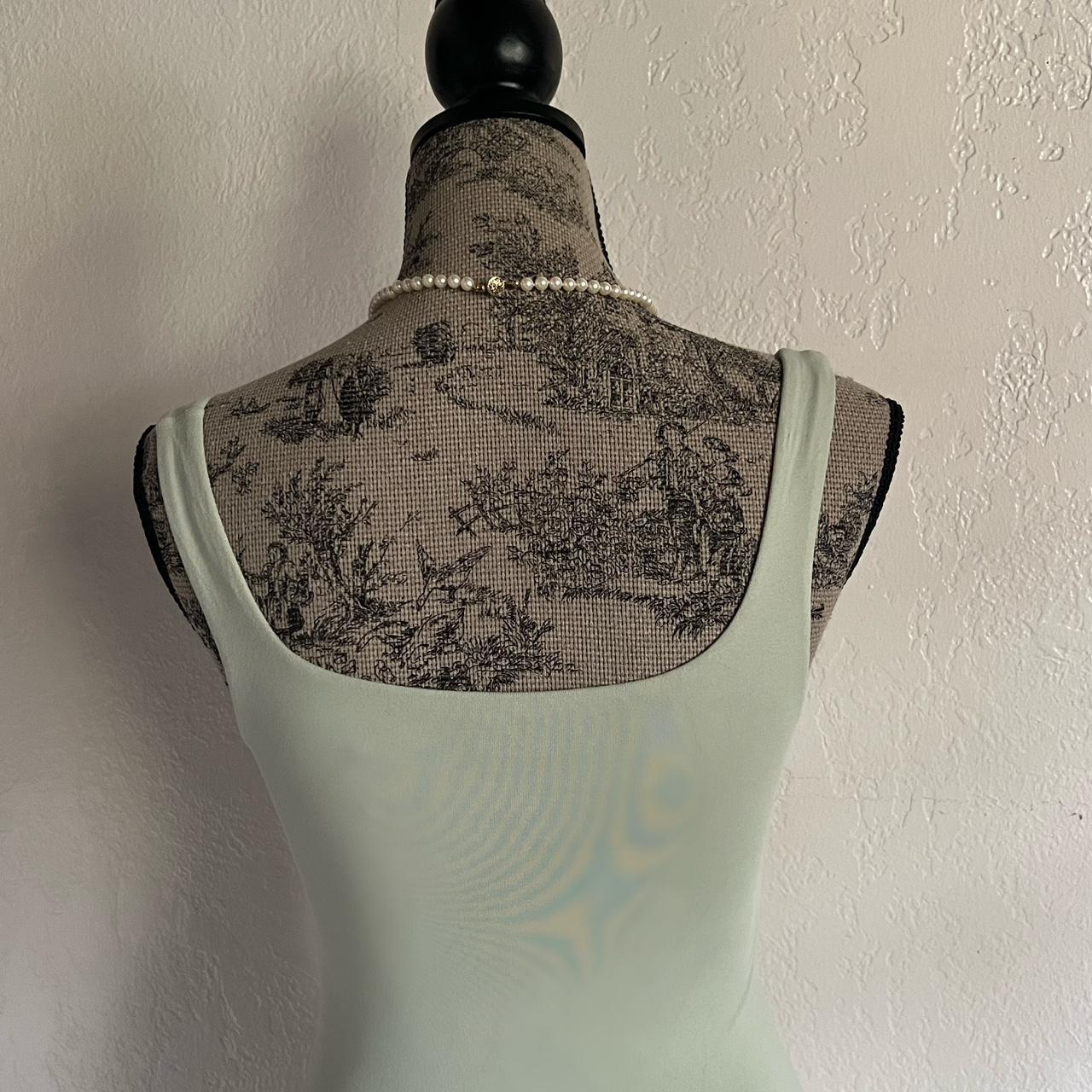 Aritzia Women's Bodysuit Depop