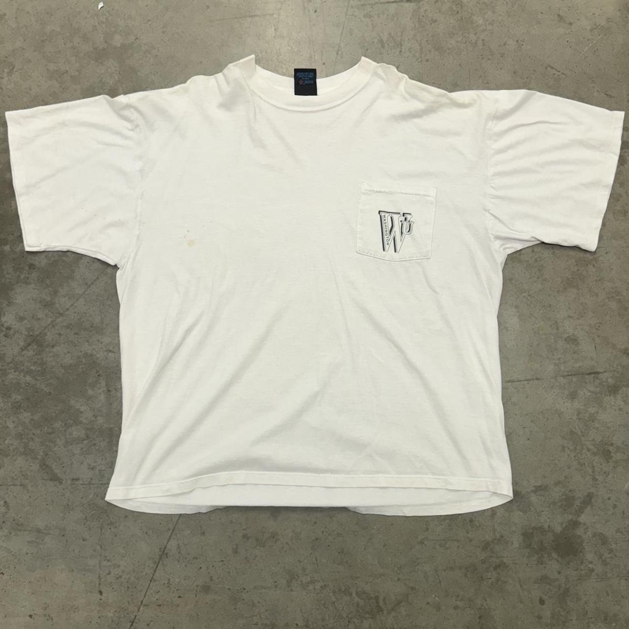 item listed by dames_dolla_thrift