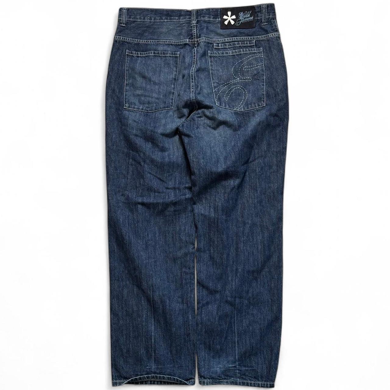 item listed by dames_dolla_thrift