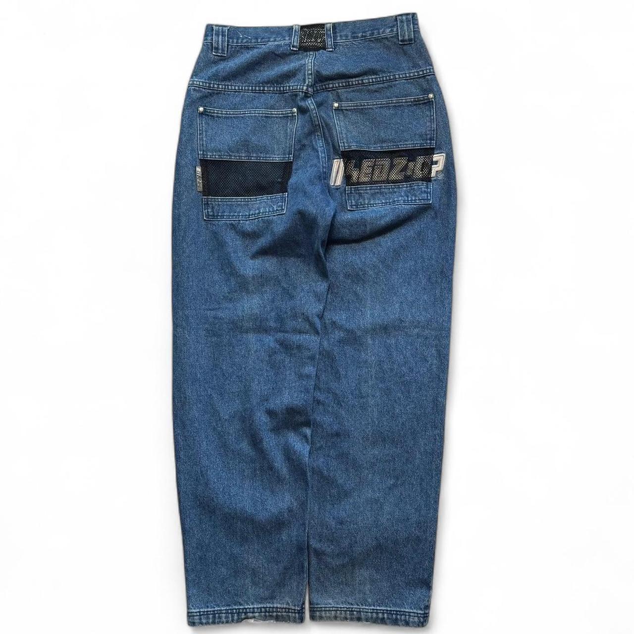 item listed by dames_dolla_thrift