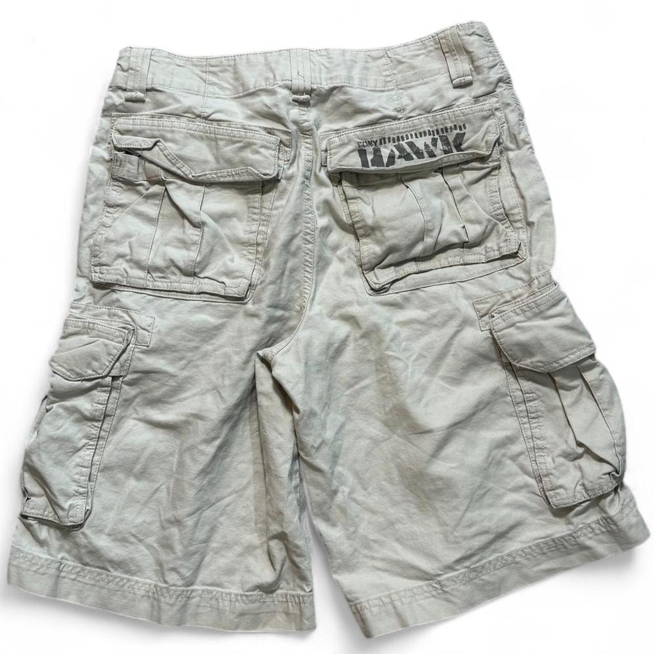 item listed by dames_dolla_thrift