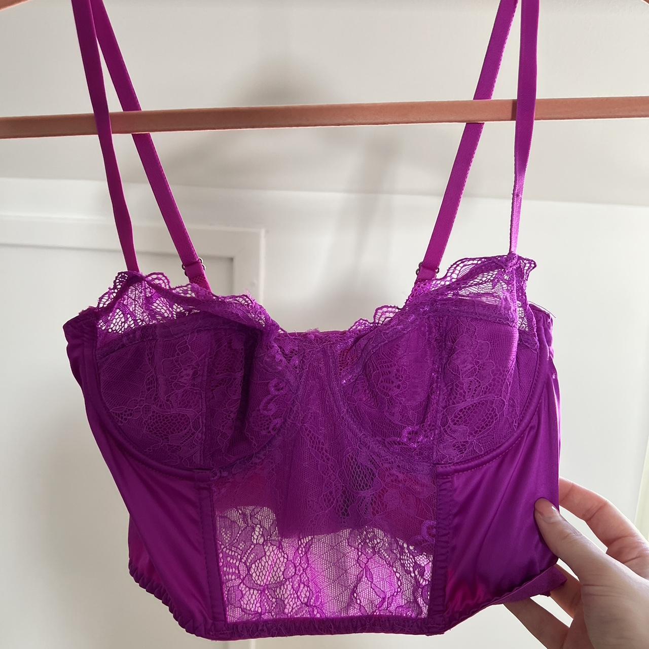 34D primark corset top in a pinky purple colour - Depop