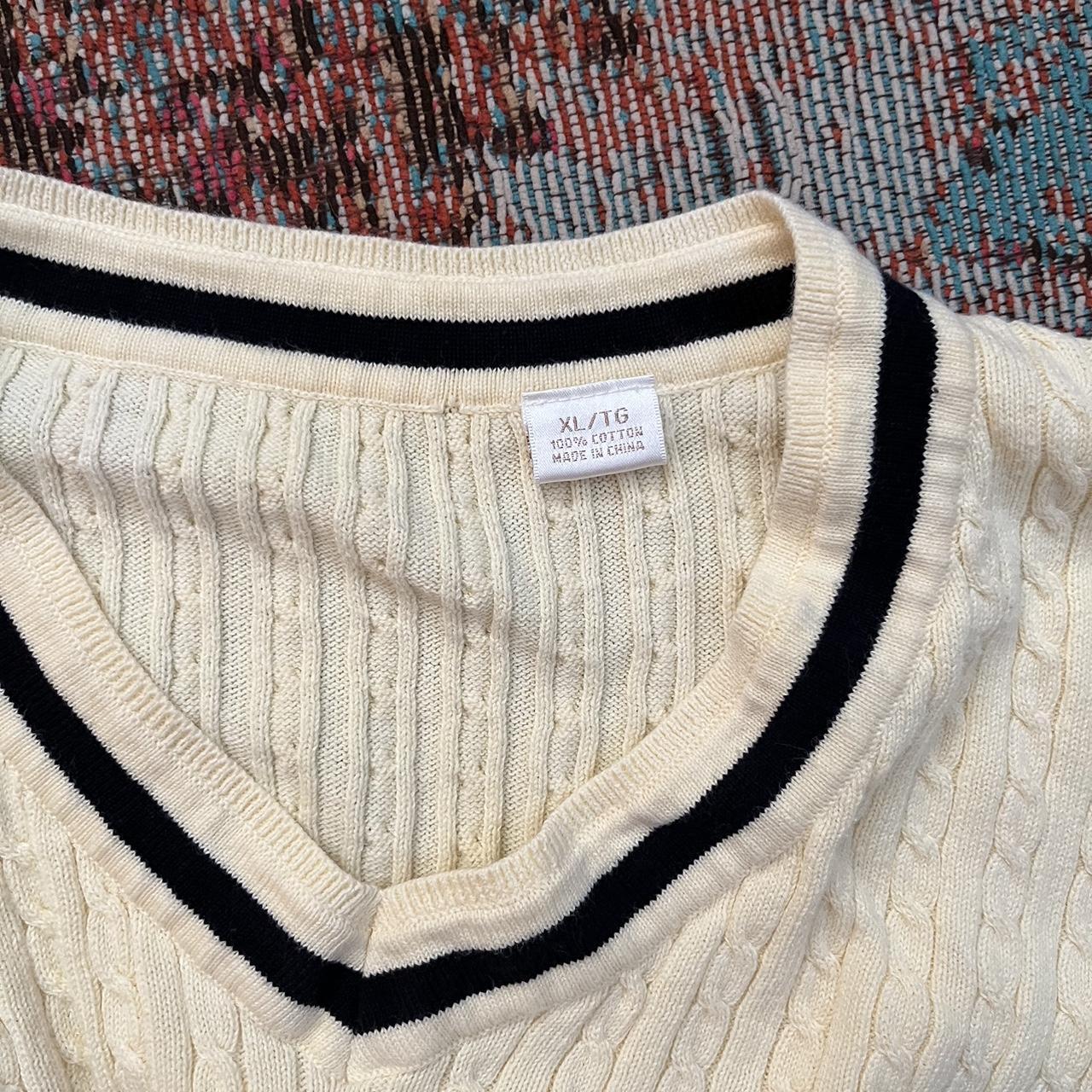 Old money cream v-neck sweater In great... - Depop