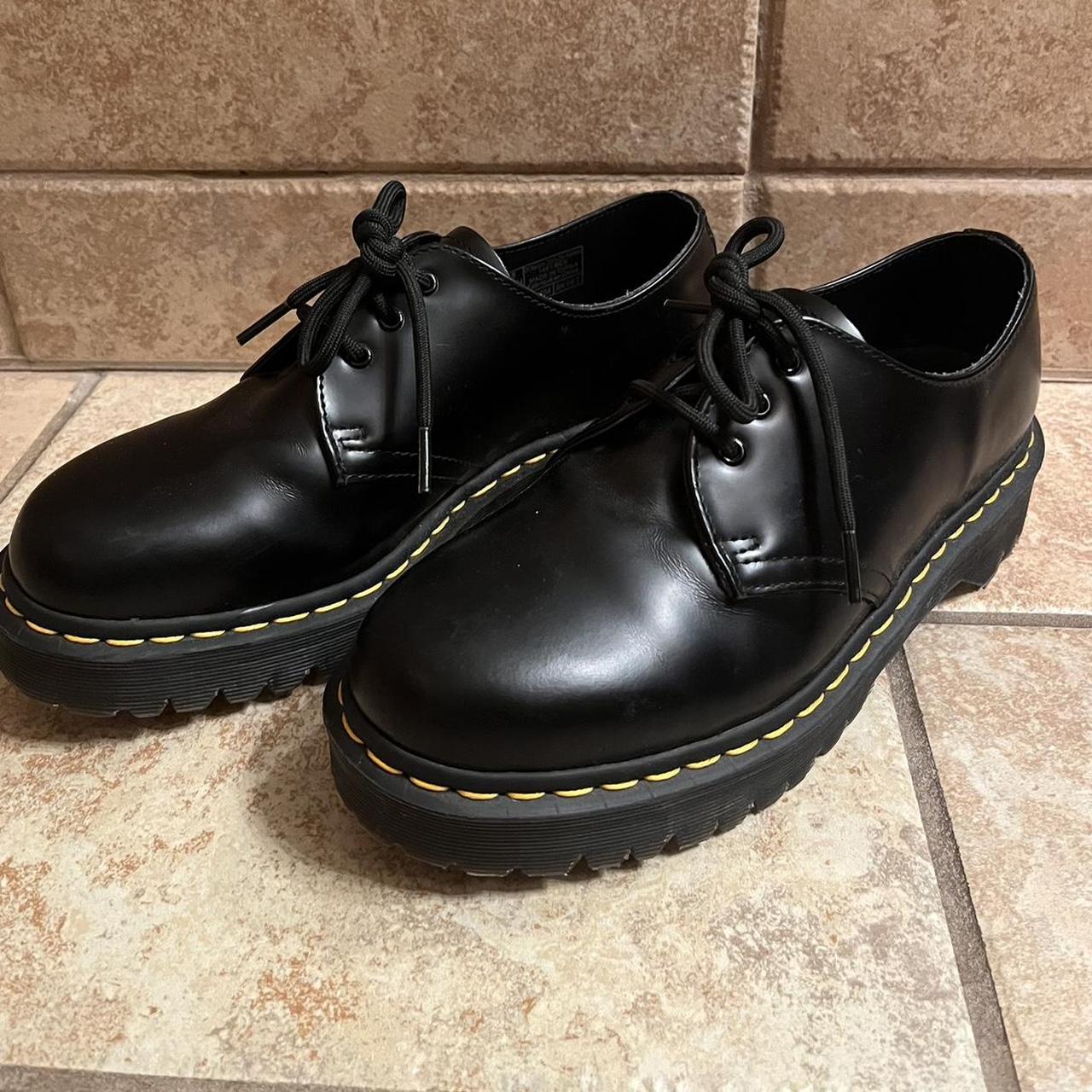 lightly warn doc martens oxford leather 1461! there... - Depop