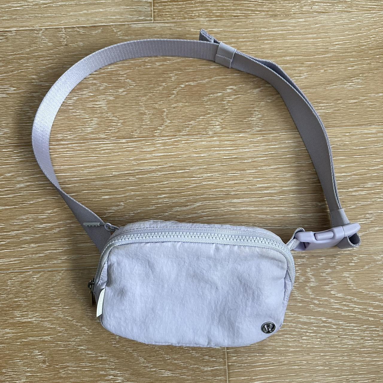 Lululemon Lavender/Light Purple Belt Bag