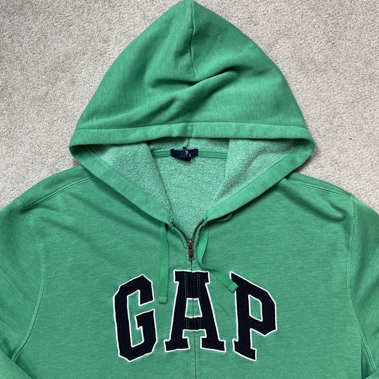 Gap Men's Green Hoodie | Depop