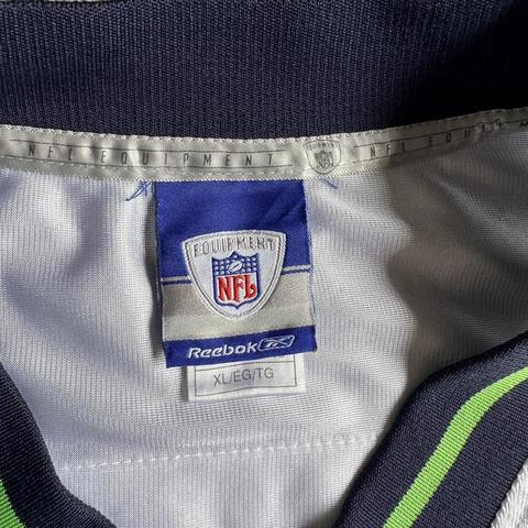 Tatupu 51 Seattle Seahawks football jersey in size - Depop