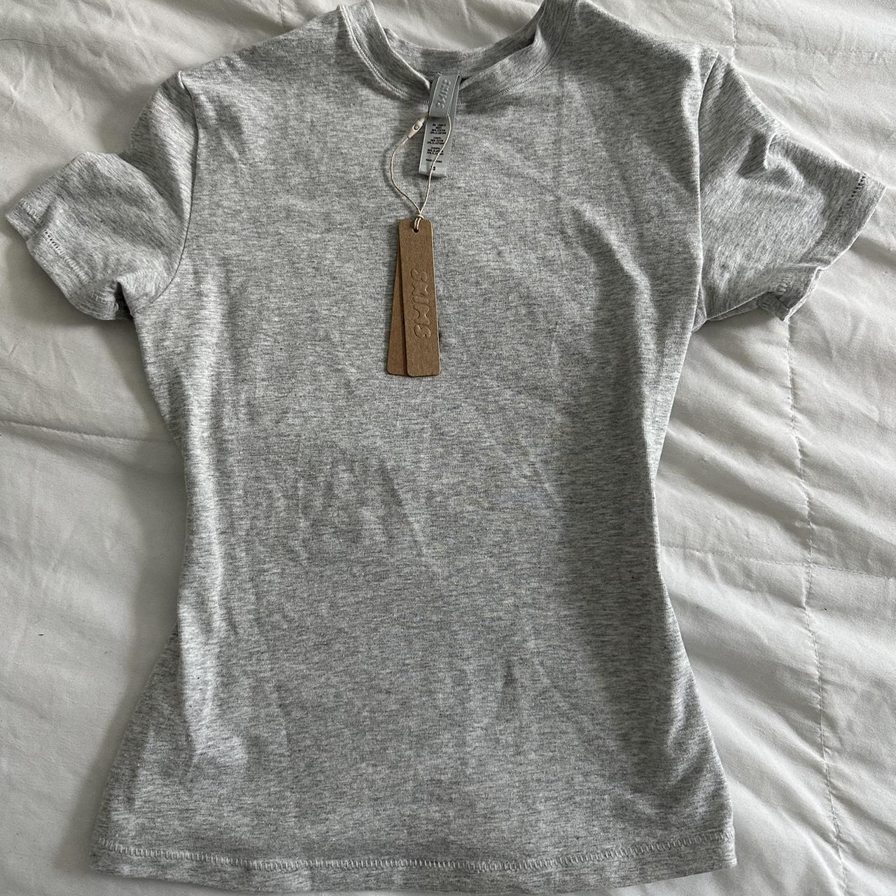 NWT SKIMS COTTON JERSEY T-SHIRT GREY PRICE FIRM - Depop