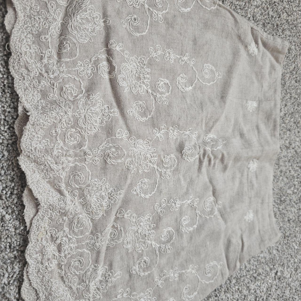 Women's Skirt - Cream/White - 7 – Cream mirrior b… - image 5