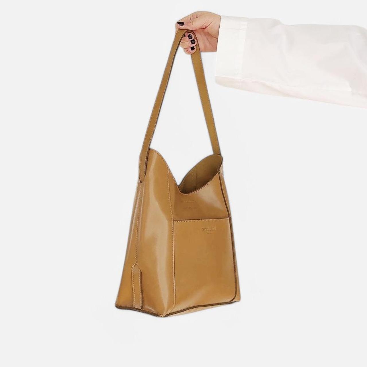 item listed by jenhandshop