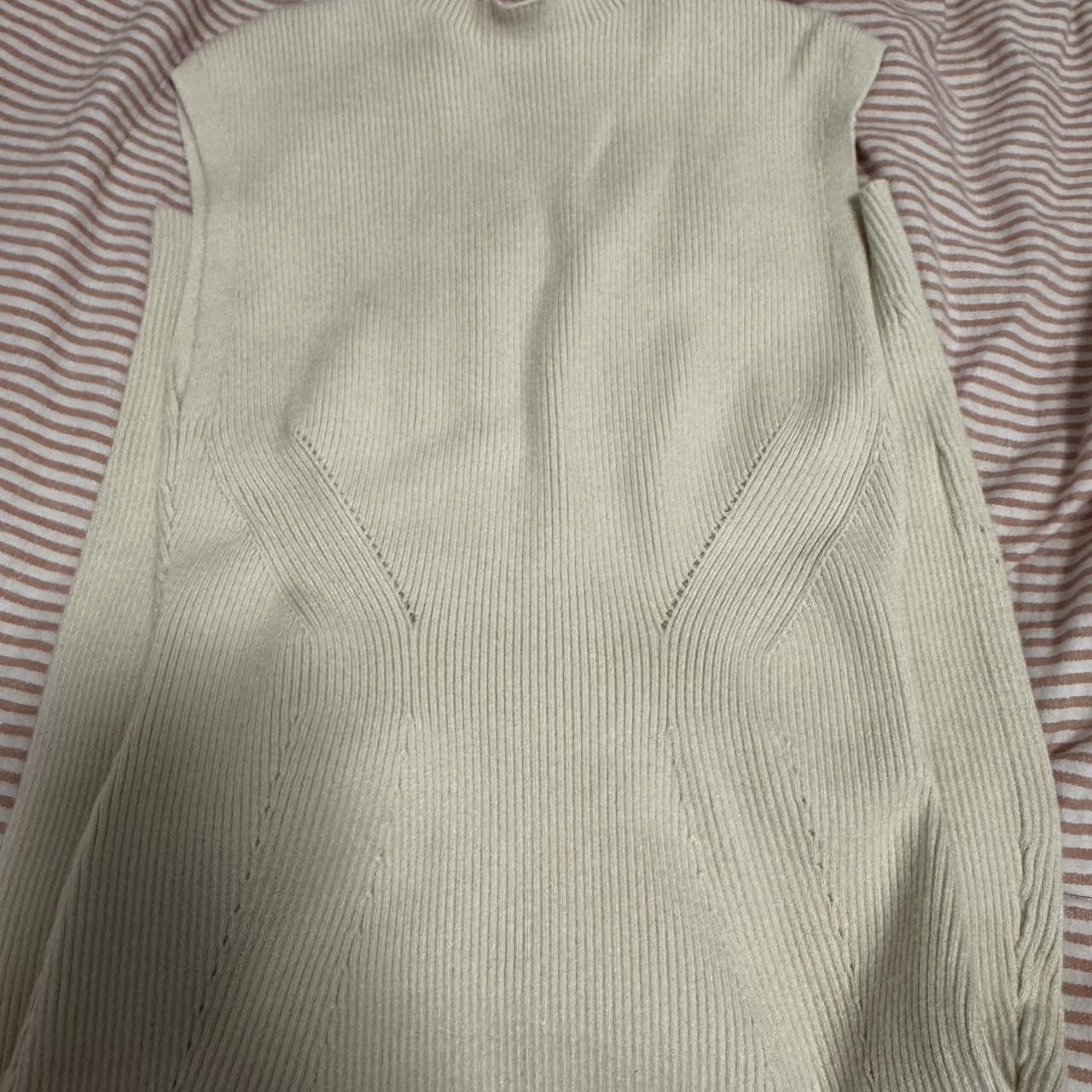 item listed by esme0521