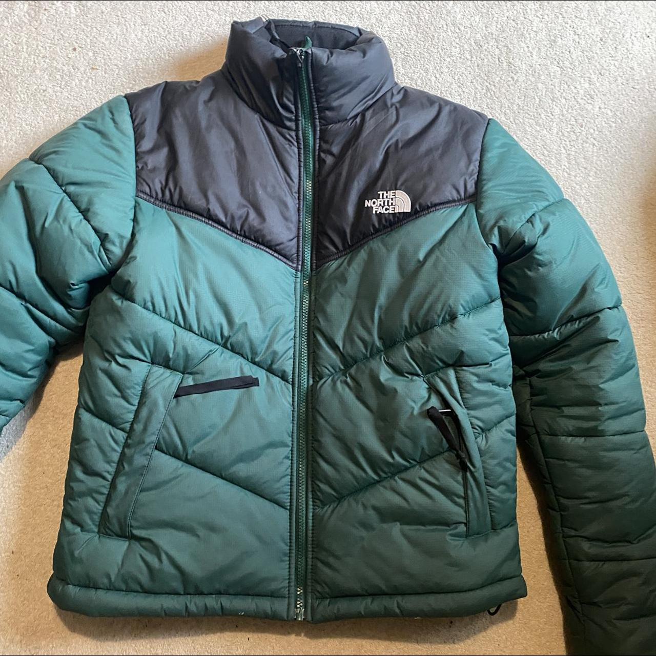 The North Face Men's Green and Black Jacket | Depop