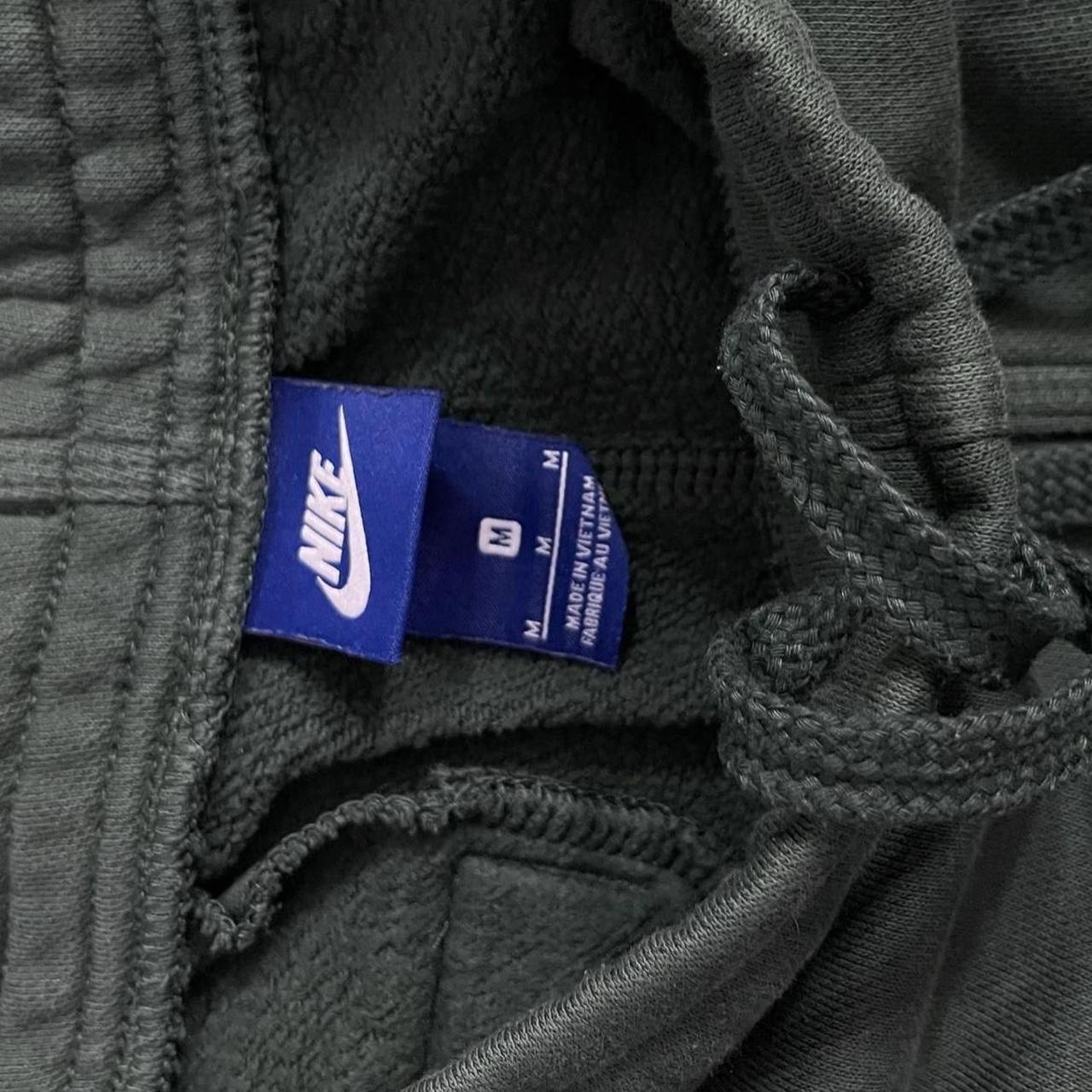 Nike Men's Green Joggerstracksuits Depop