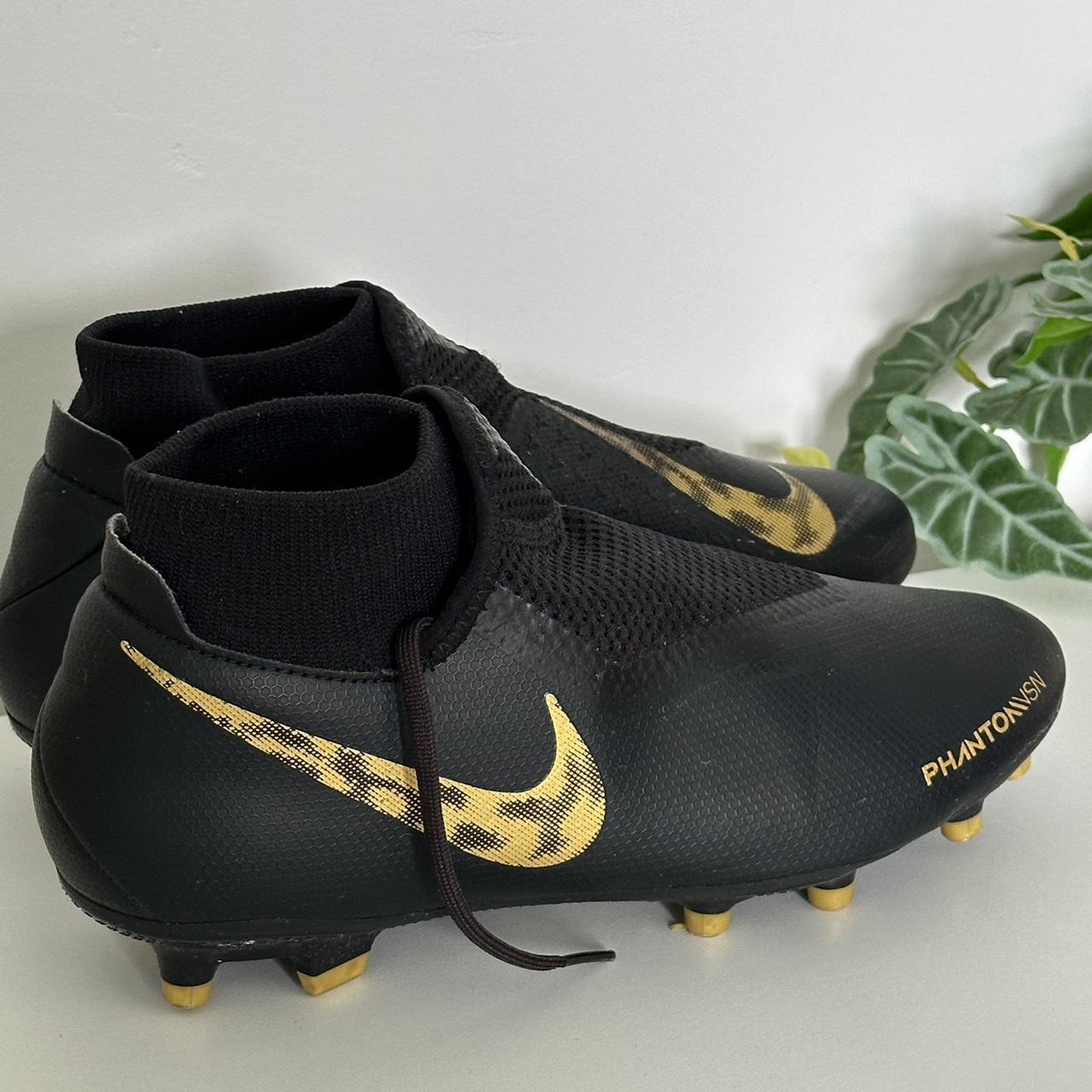 Nike phantom vision gold hotsell