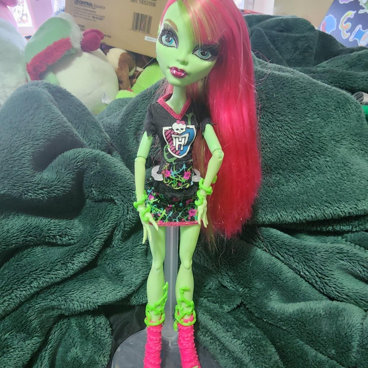 Pink and Green Dolls-accessories | Depop