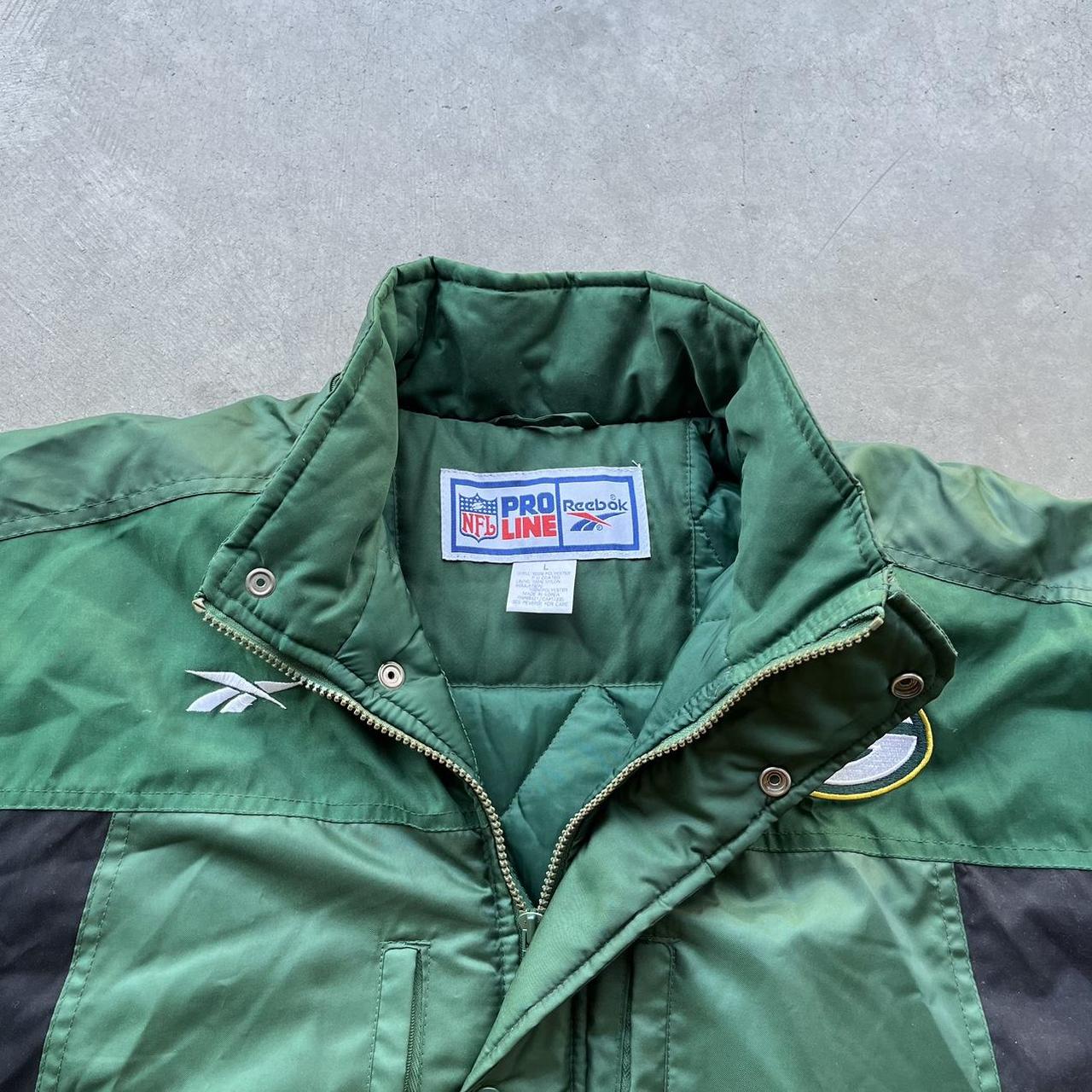 Green Bay packers puffer jacket NFL with removable - Depop