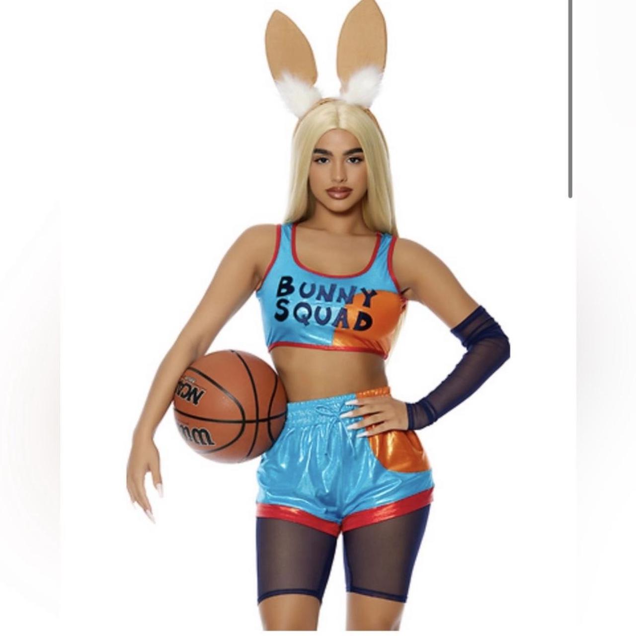 BRAND NEW Lola bunny 