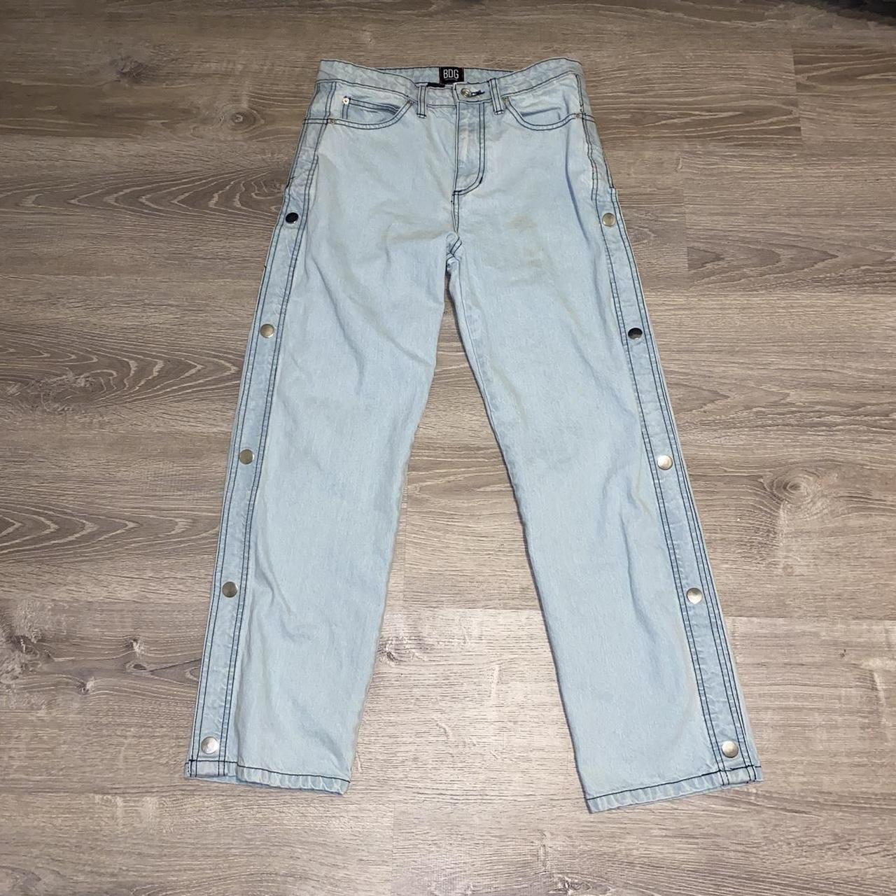 item listed by dayvon27